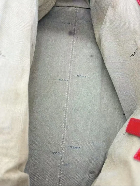 Fendi Red Leather Satchel tote with Gold-Tone Hardware - Picture 4 of 8